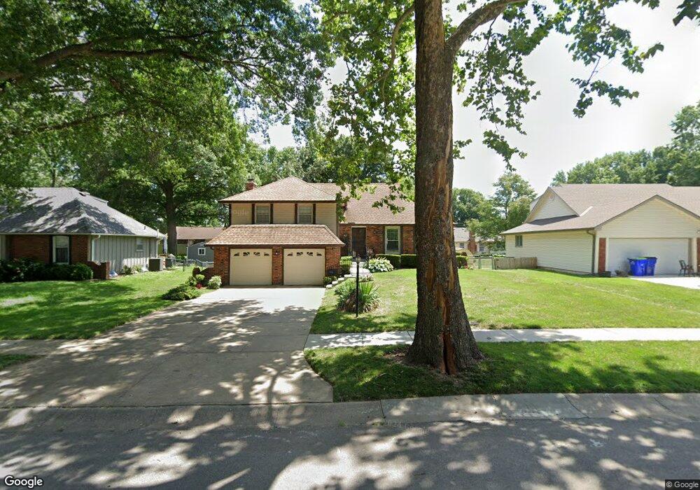 11405 W 72nd Terrace, Shawnee, KS 66203 - photo 1