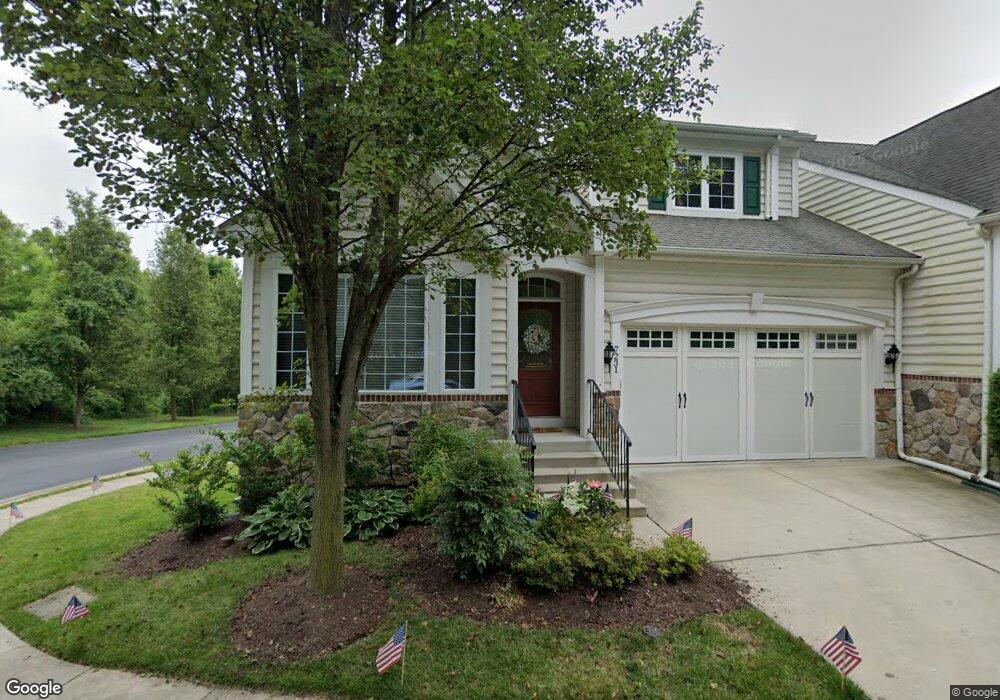 7231 Pebble Creek Dr, Elkridge, MD 21075 - photo 1