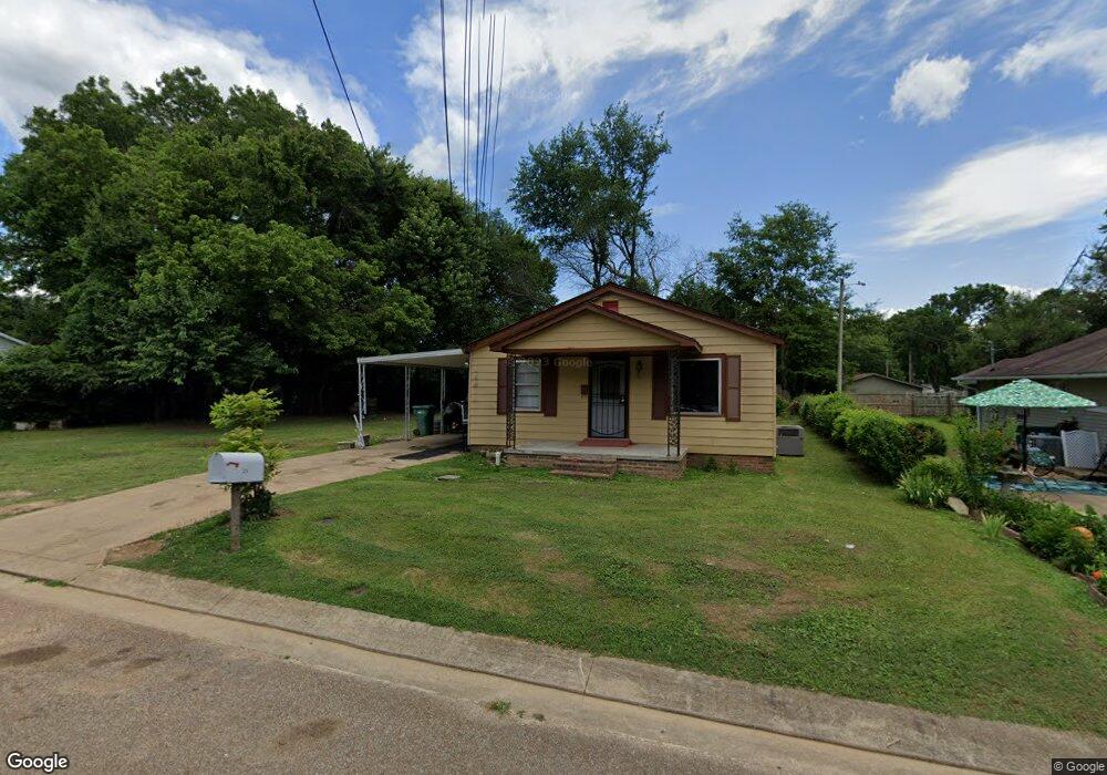 126 Booker St, Jackson, TN 38301 - photo 1