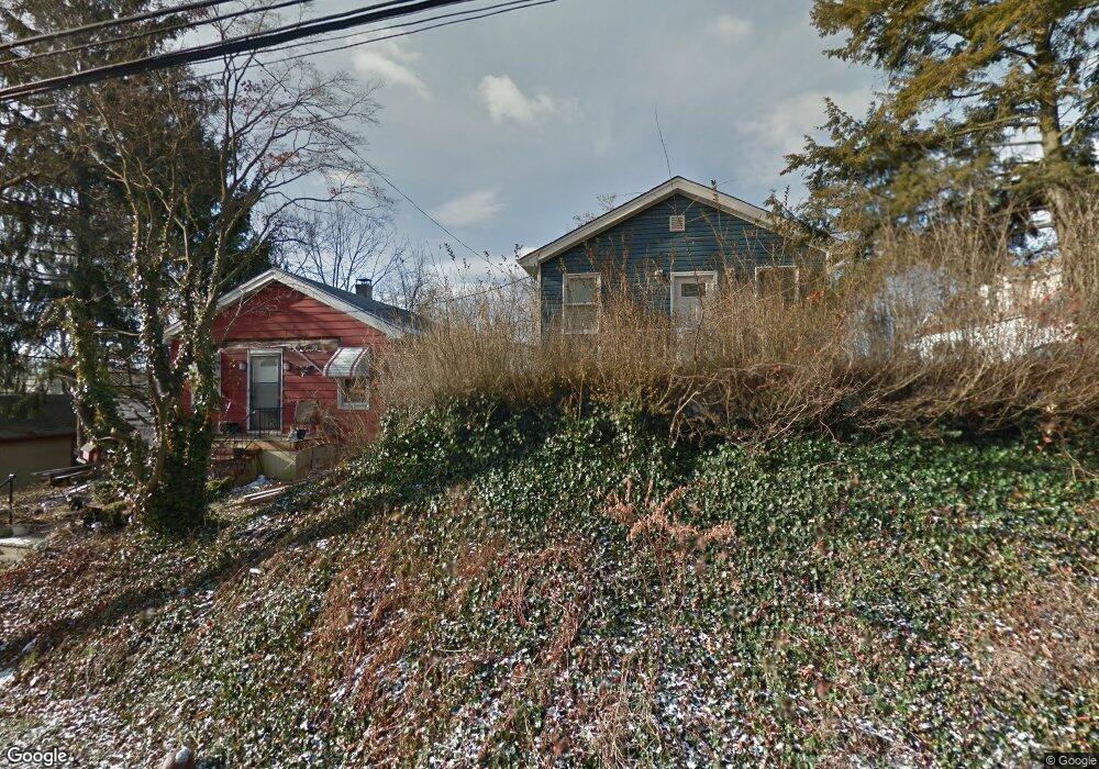 26 Weiner St, Staten Island, NY 10309 - photo 1