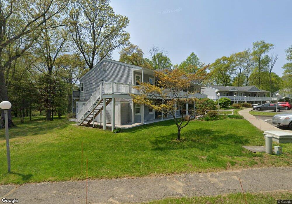 3 Hidden Knolls Cir, Monroe, CT 06468 - photo 1