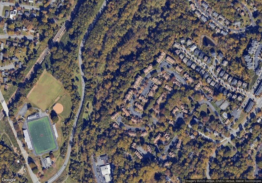 556 Whitcover Cir, Charlottesville, VA 22901 - photo 1