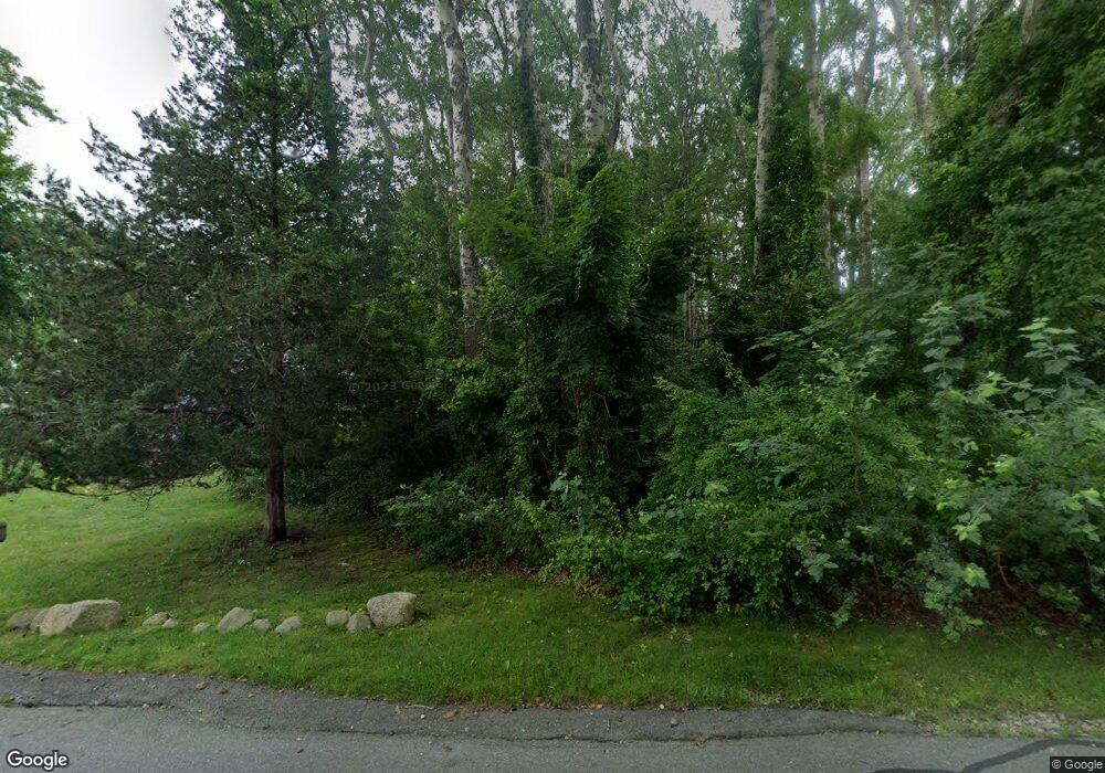 27 Shore Acres Rd, South Dartmouth, MA 02748 - photo 1