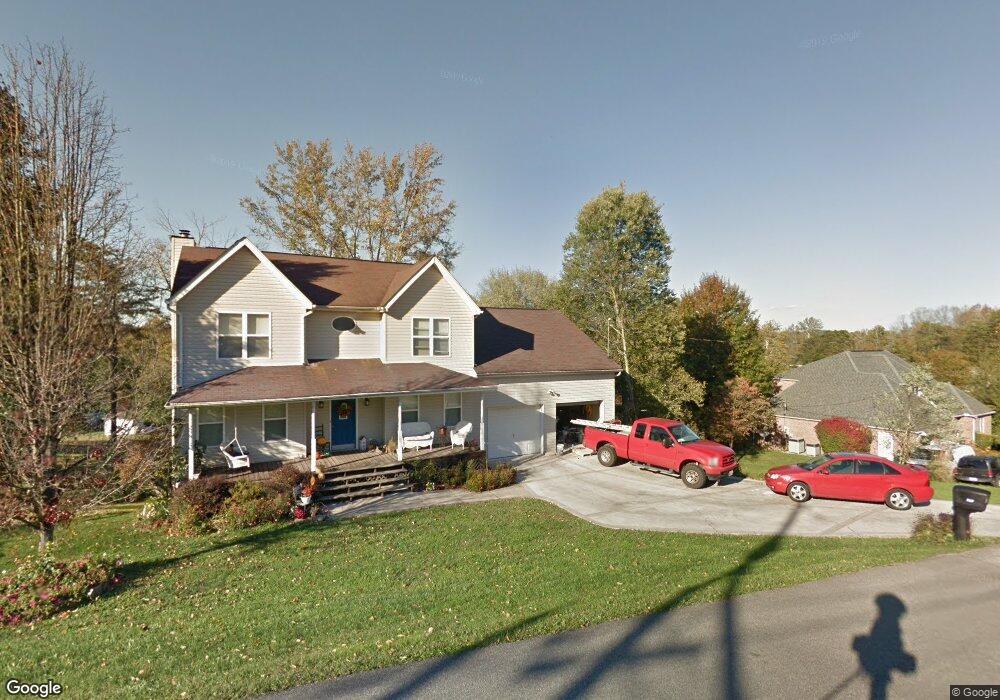 207 Cedar Dr, Scott Depot, WV 25560 - photo 1