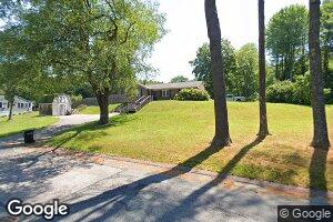 12 Glenwood Dr, Claremont, NH 03743