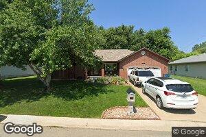 1519 Deadra Dr, Lebanon, MO 65536