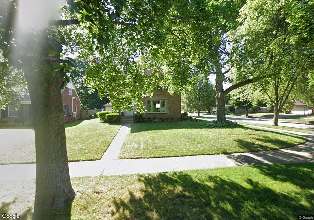 2422 Foster Ave NE, Grand Rapids, MI 49505 - photo 1