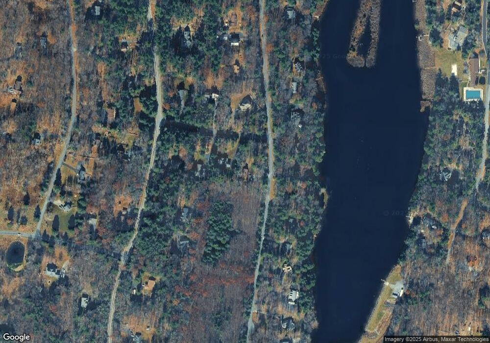 167 Mulberry Dr, Milford, PA 18337 - photo 1