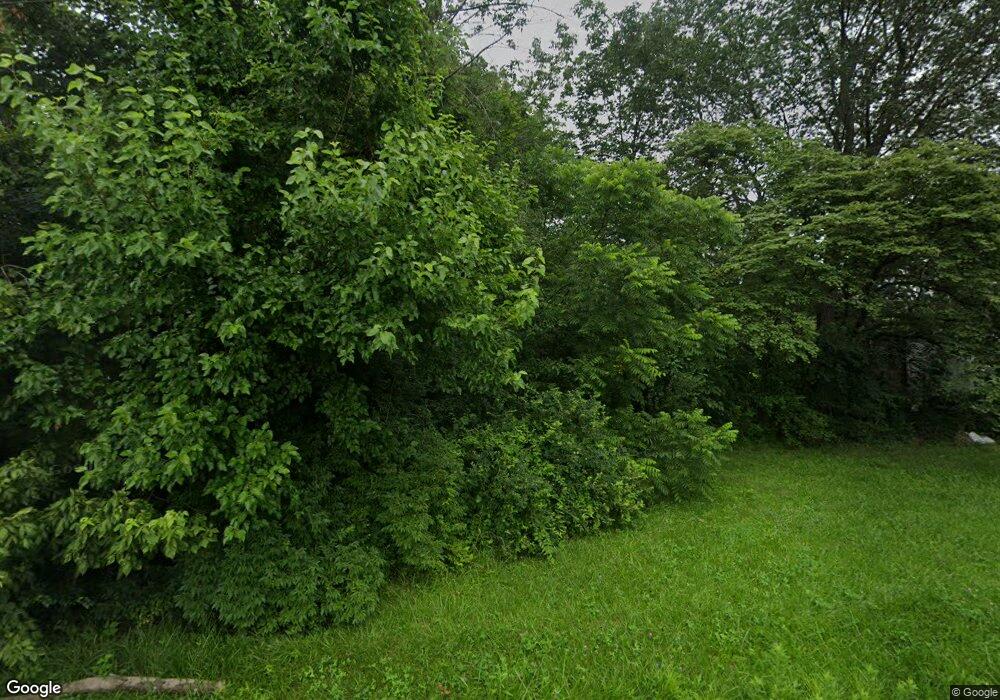 1030 Barnett Rd, Columbus, OH 43227 - photo 1