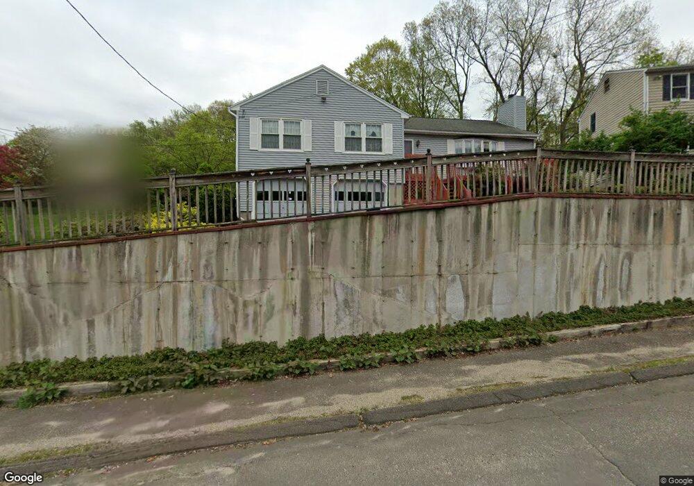 7 Westport Dr, Waterbury, CT 06706 - photo 1