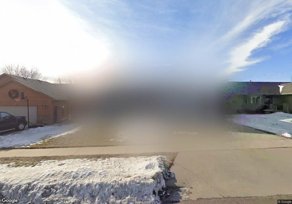 5009 E Fernwood Dr, Sioux Falls, SD 57110 - photo 1