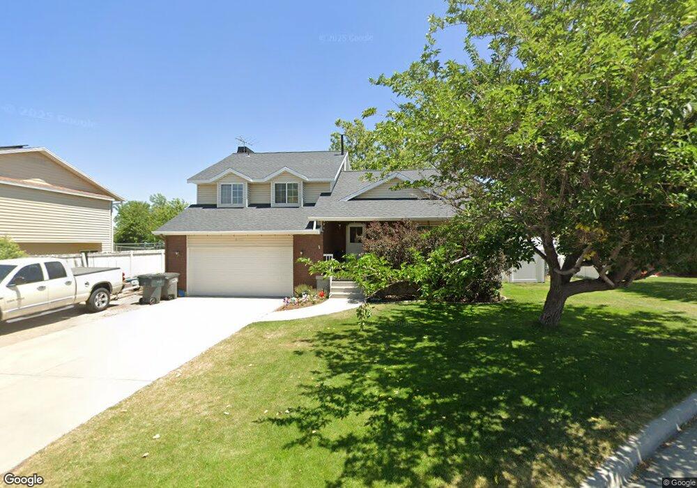 10073 Prestwick Cir, South Jordan, UT 84095 - photo 1