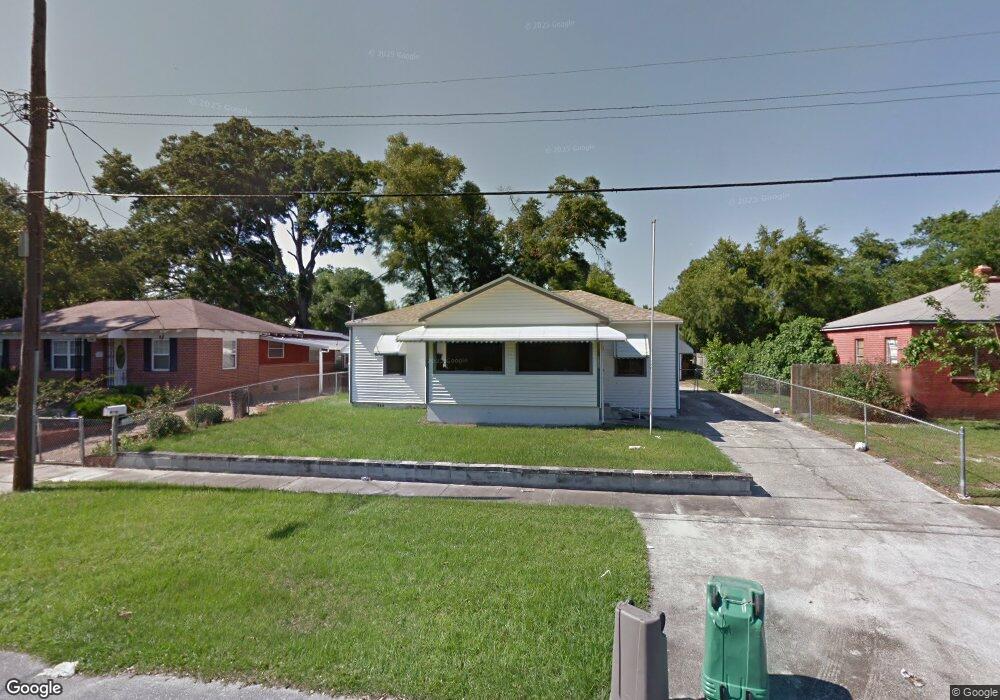 4735 Cambridge Rd, Jacksonville, FL 32210 - photo 1