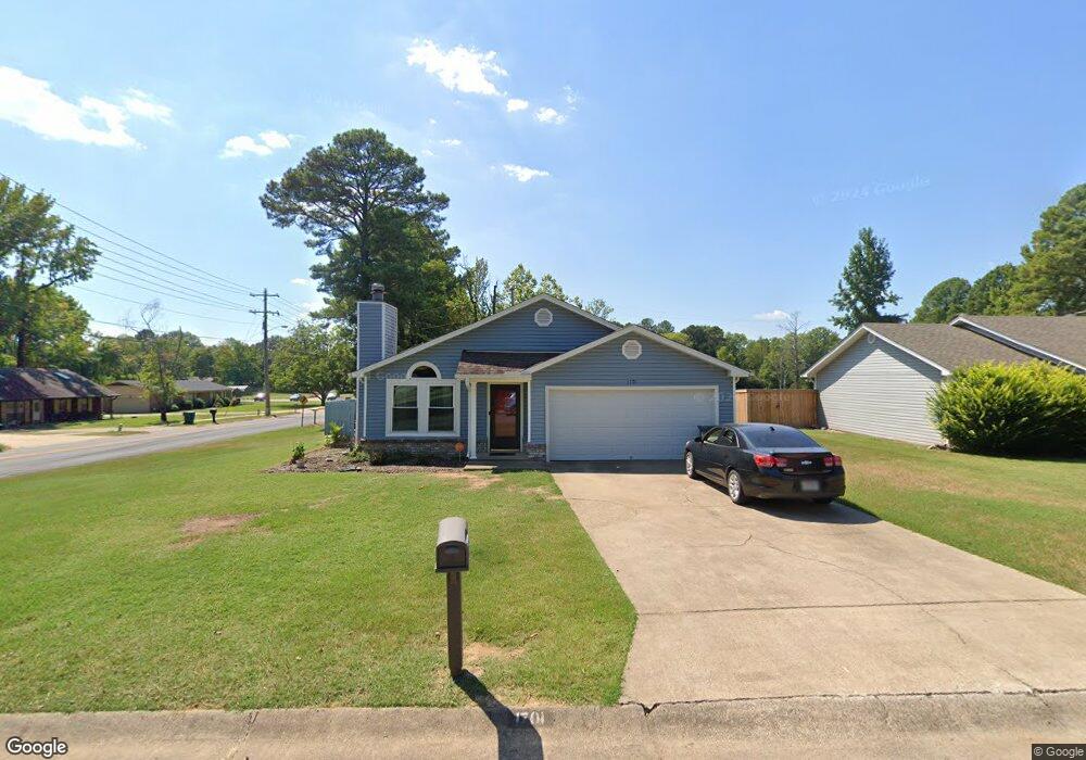 1701 Jennifer Cir, Conway, AR 72034 - photo 1