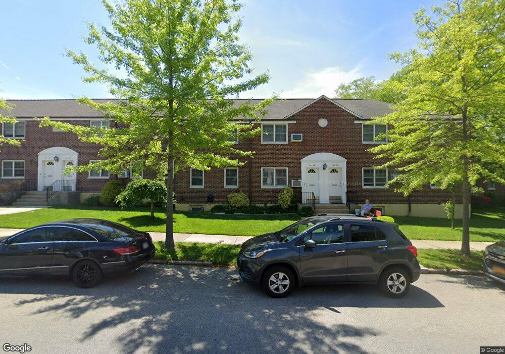 6010 251st St, Little Neck, NY 11362 - photo 1