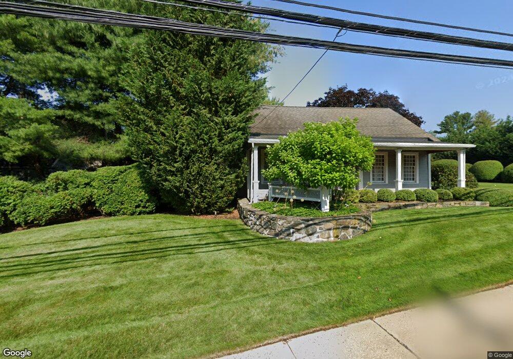 6 Hale Ln, Darien, CT 06820 - photo 1