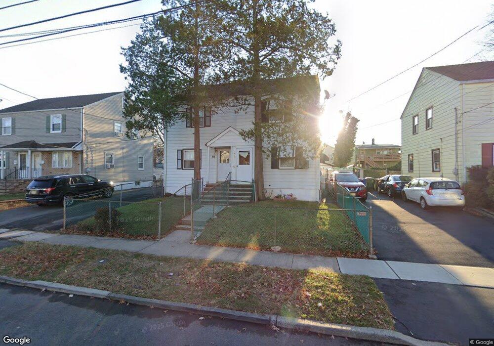 918 E Curtis St, Linden, NJ 07036 - photo 1