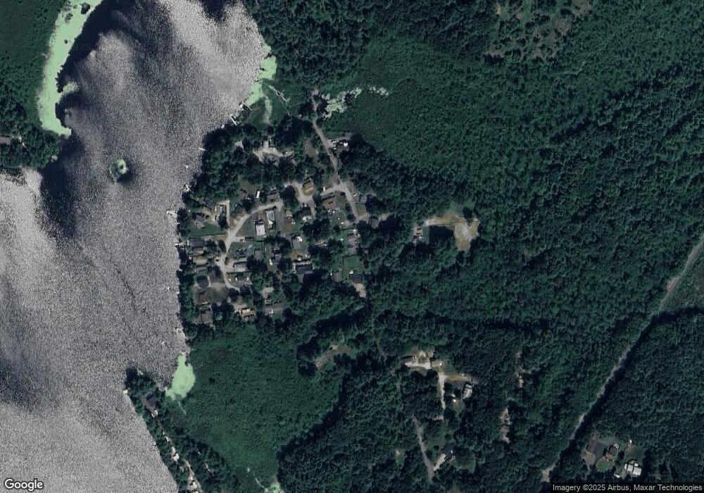 114 Pond St, Newton, NH 03858 - photo 1