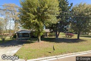 206 Fairview Rd SW, Camden, AR 71701