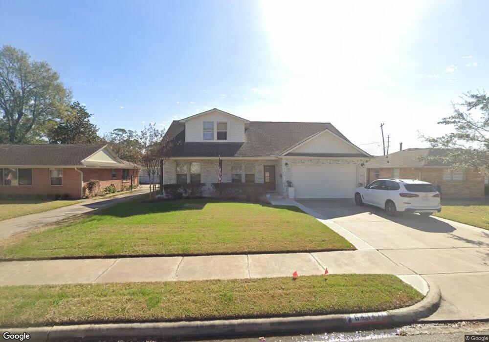 6431 Lindyann Ln, Houston, TX 77008 - photo 1