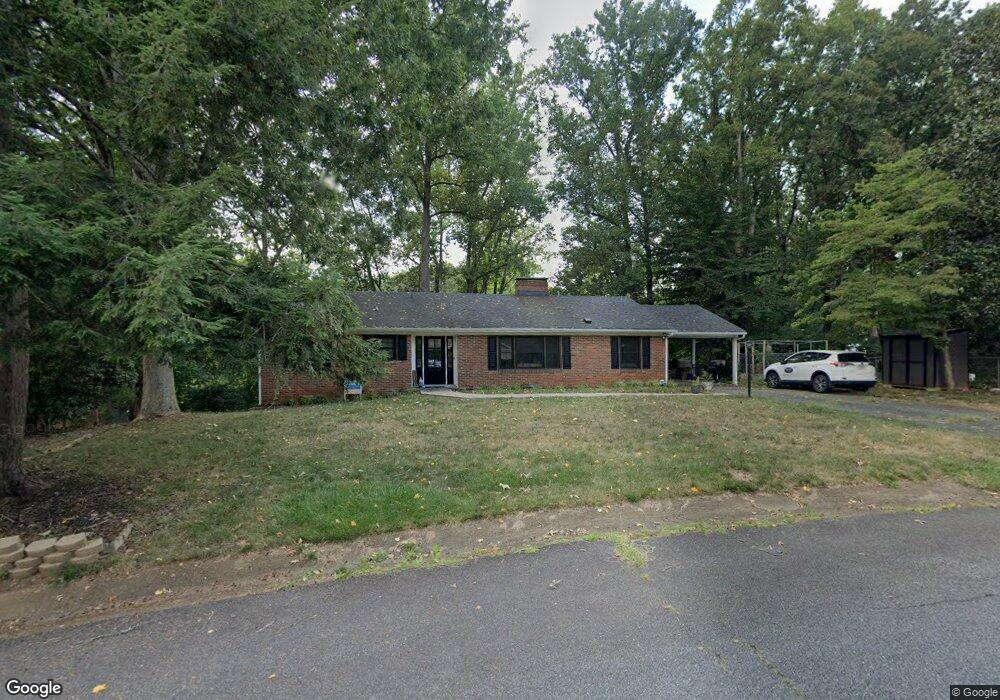 2100 Tarleton Dr, Charlottesville, VA 22901 - photo 1