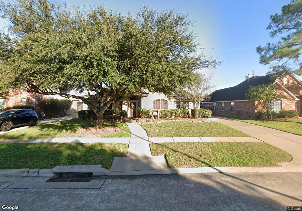 9034 Sunny Ridge Dr, Houston, TX 77095 - photo 1