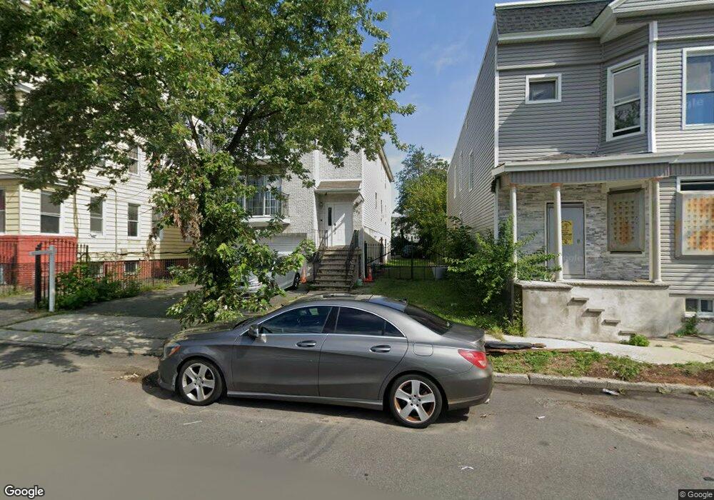 303-305 W Runyon St unit 2, Newark, NJ 07108 - photo 1