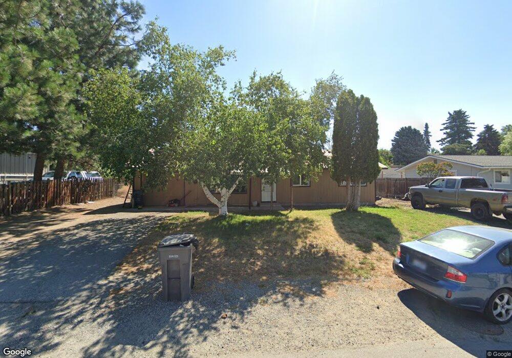 213 S Houston Ave, East Wenatchee, WA 98802 - photo 1