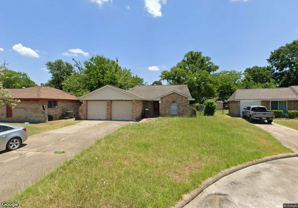 8810 Charney Ln, Houston, TX 77088 - photo 1