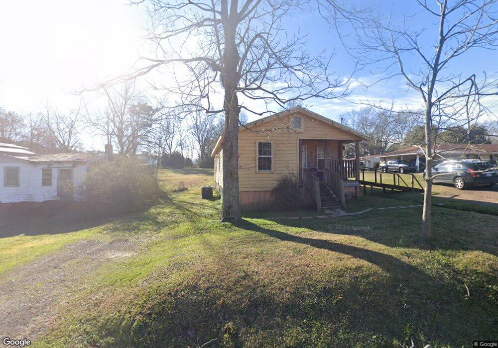 226 Bradley St, Hazlehurst, MS 39083 - photo 1