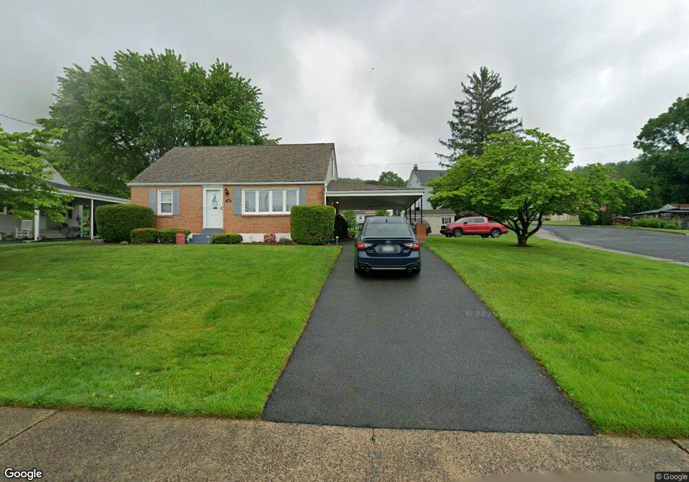 739 Chestnut St, Bally, PA 19503 - photo 1