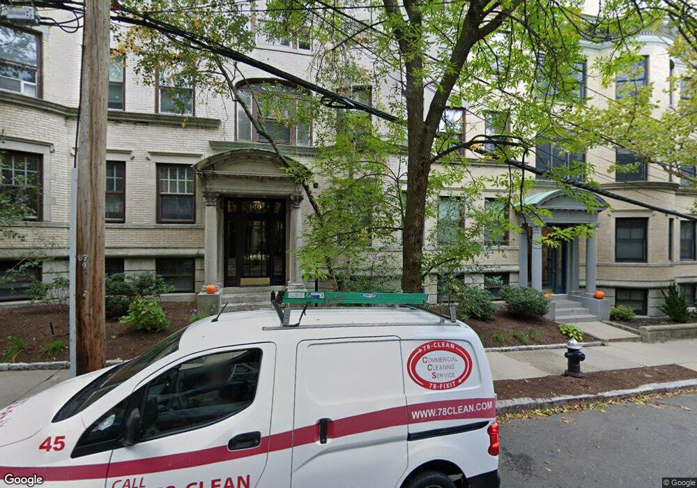 140 Fuller St unit 5, Brookline, MA 02446 - photo 1