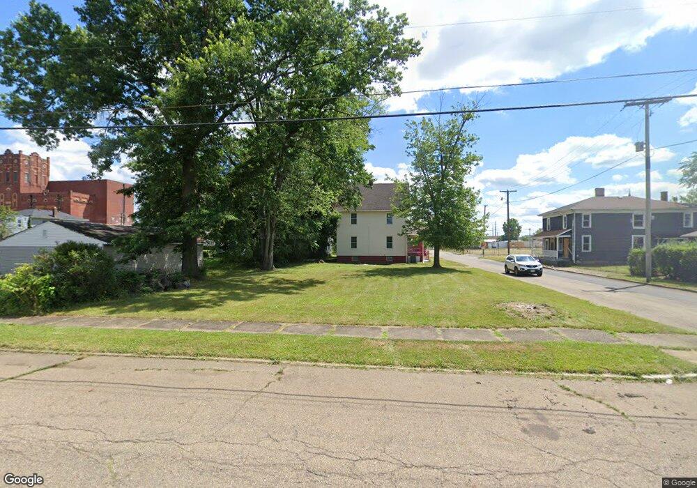 1102 4th St NE, Canton, OH 44704 - photo 1