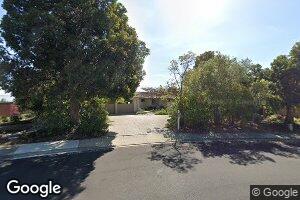 804 Lathrop Dr, Stanford, CA 94305