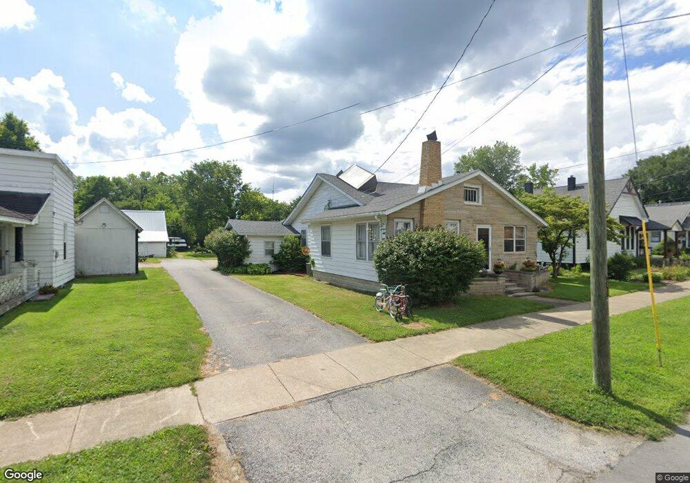 520 S Center St, Plainfield, IN 46168 - photo 1