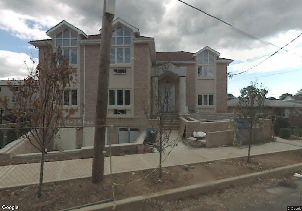 6 Arc Place unit P12, Staten Island, NY 10306 - photo 1