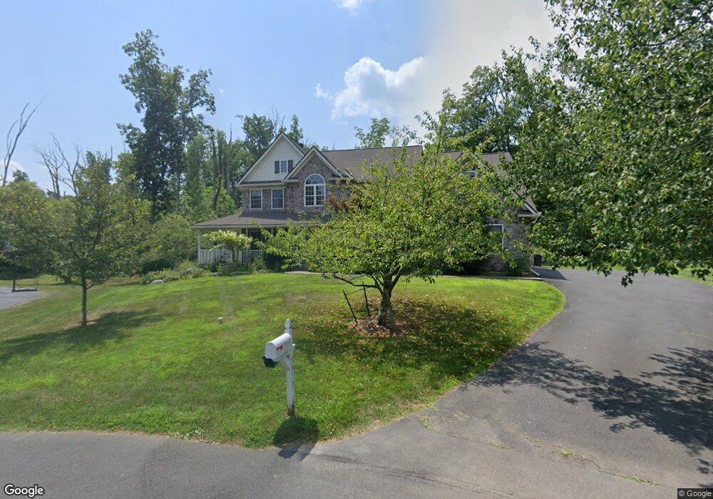 5350 Woodcock Cir, Coopersburg, PA 18036 - photo 1