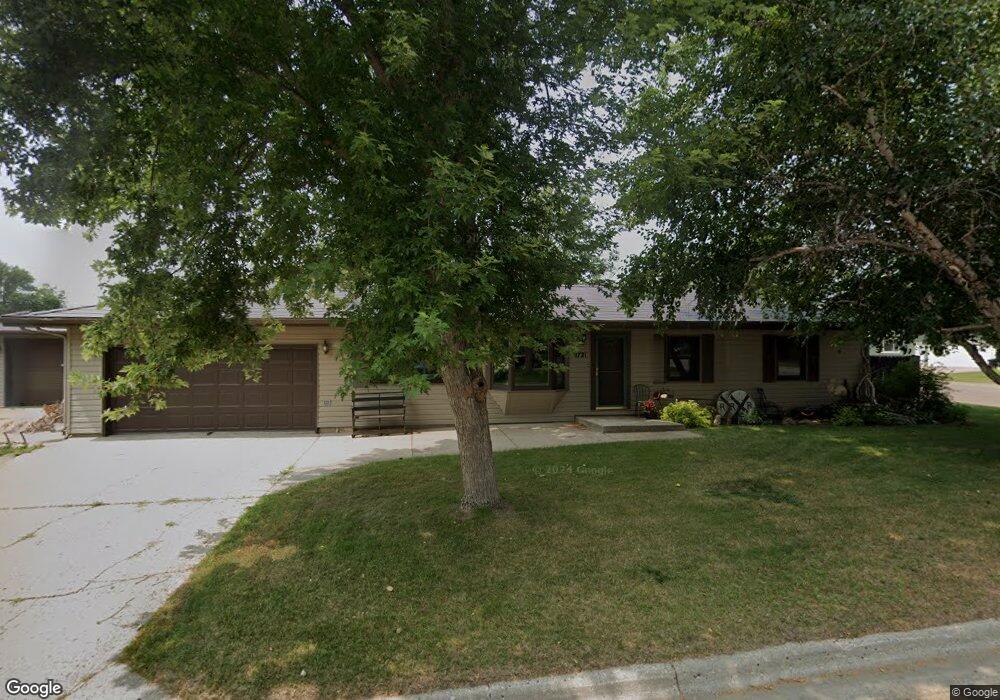 1721 10th Ave NE, Jamestown, ND 58401 - photo 1