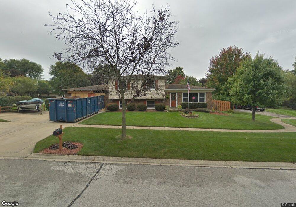 430 Kickapoo Ave, Batavia, IL 60510 - photo 1
