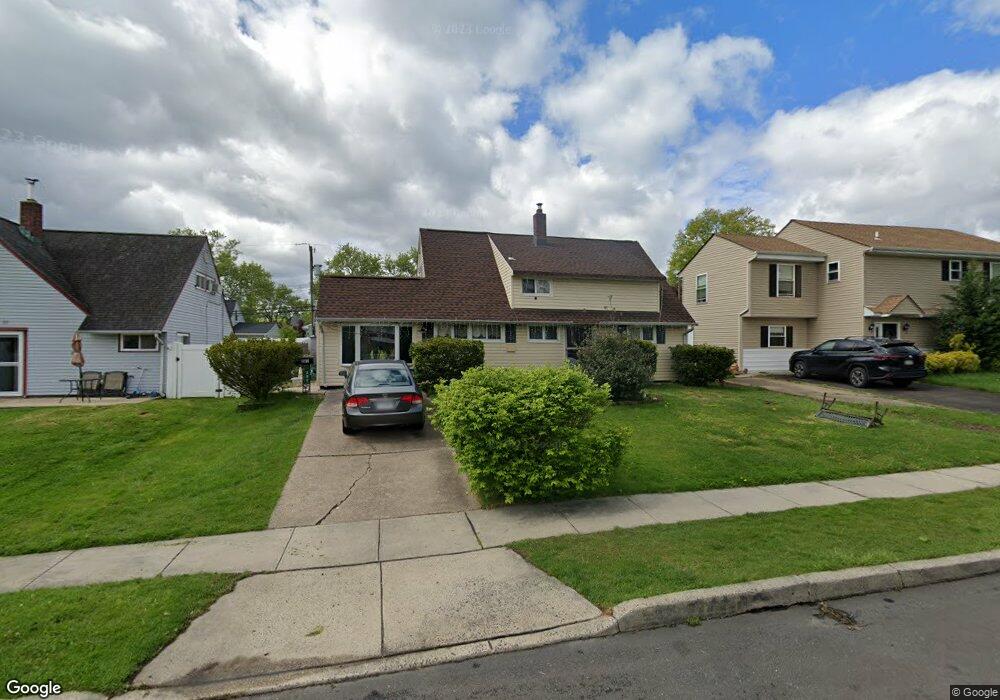201 Red Cedar Dr, Levittown, PA 19055 - photo 1