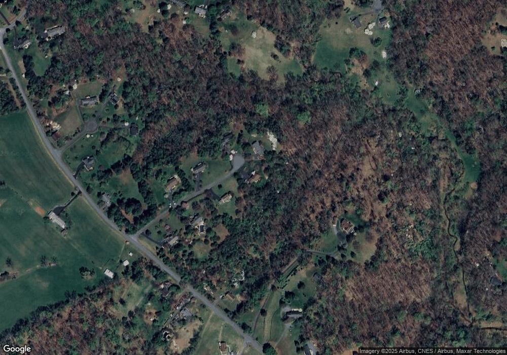 605 Fairgrove Ct, Earlysville, VA 22936 - photo 1