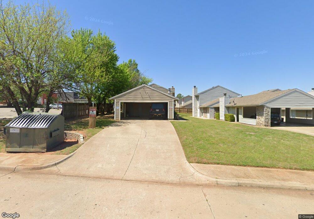 1007 Chartrand Ave, Edmond, OK 73034 - photo 1