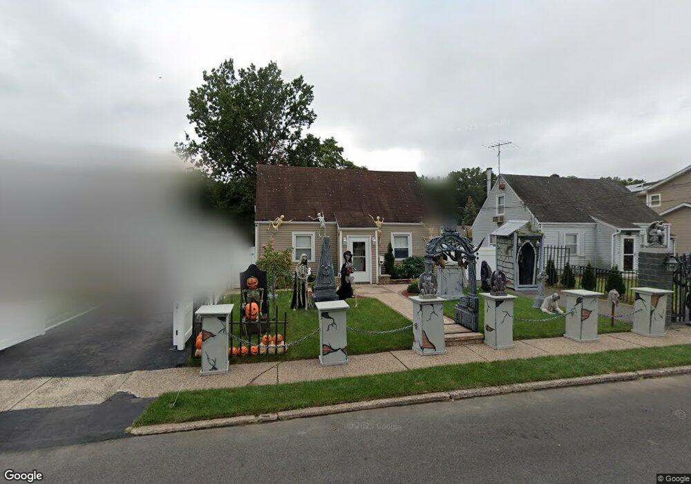 294 Lincoln Ave, Elmwood Park, NJ 07407 - photo 1