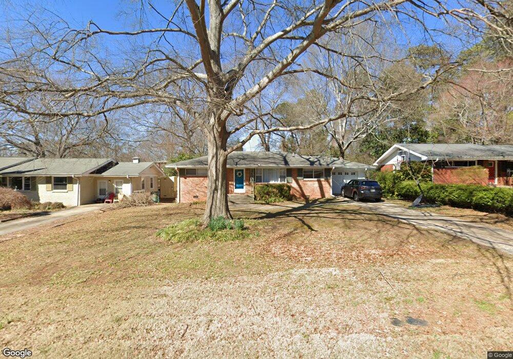 829 Lake Ct SE, Smyrna, GA 30082 - photo 1