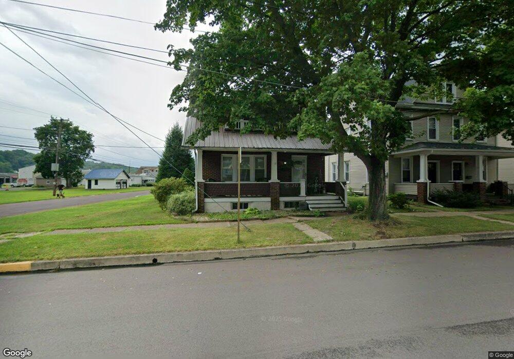 707 Park St, Bloomsburg, PA 17815 - photo 1