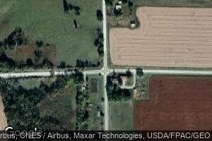 23031 Northfield Rd, Mediapolis, IA 52637