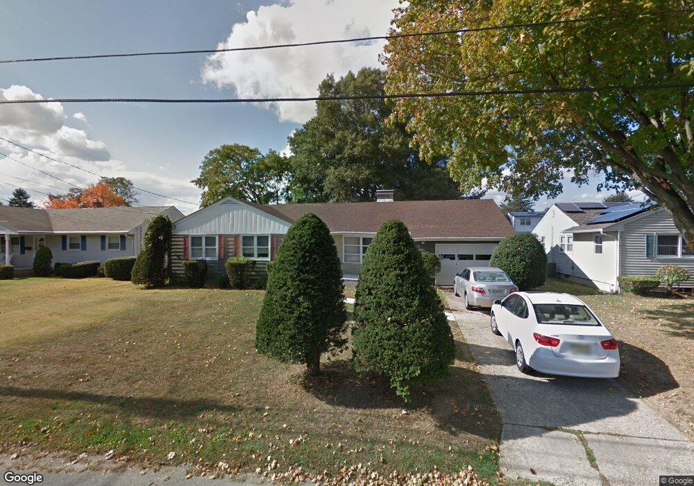 25 Bampton Place, West Long Branch, NJ 07764 - photo 1