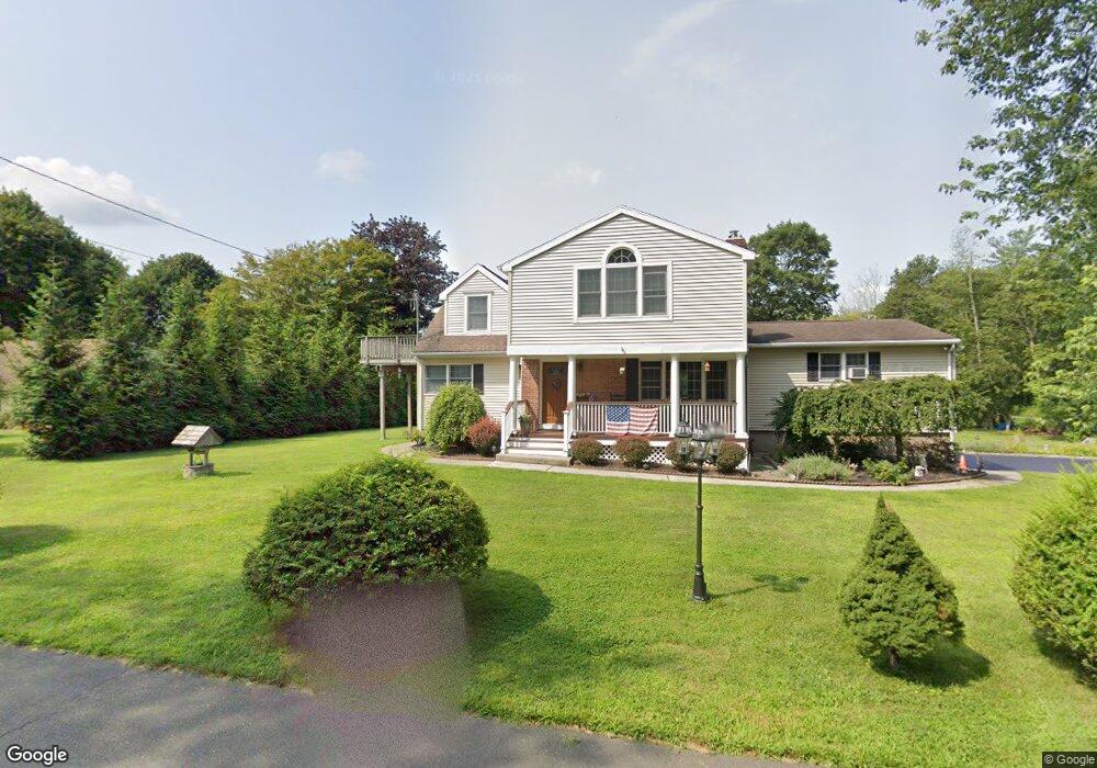 8 Seymour Ln, Ridgefield, CT 06877 - photo 1