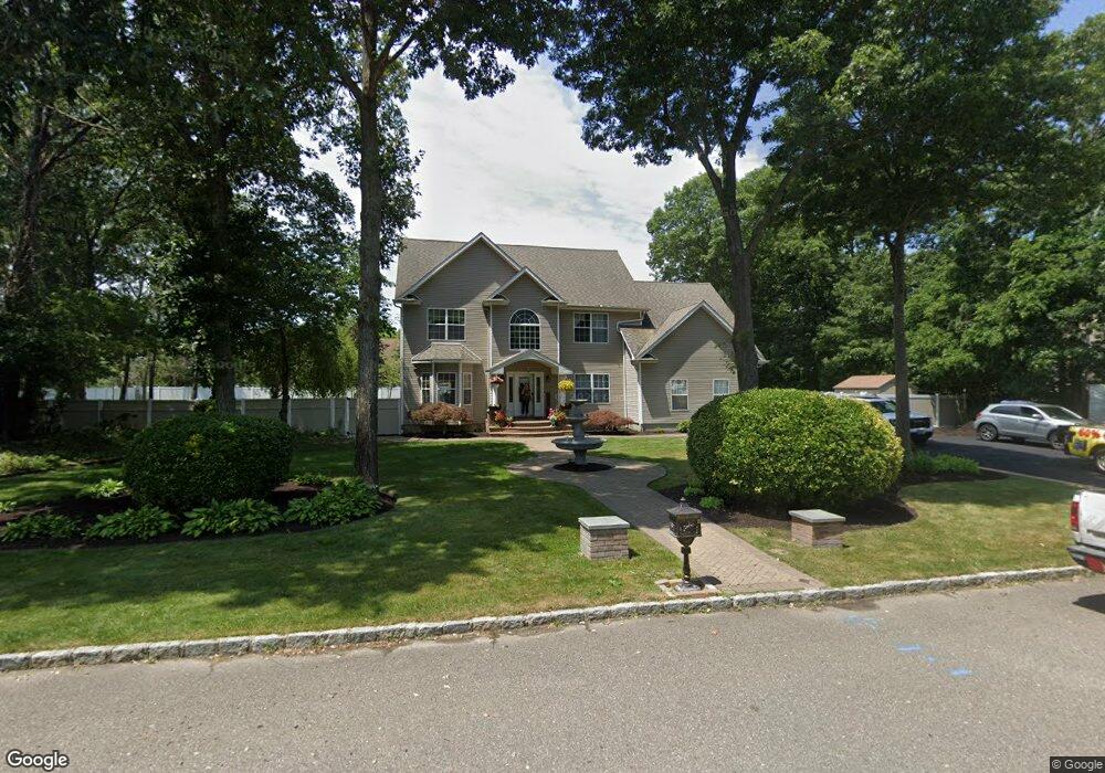 2 Susan Ct, Holtsville, NY 11742 - photo 1