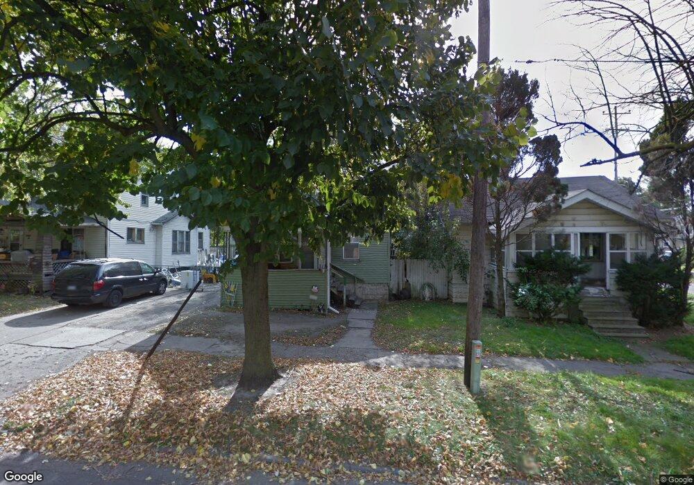 1706 New York Ave, Flint, MI 48506 - photo 1